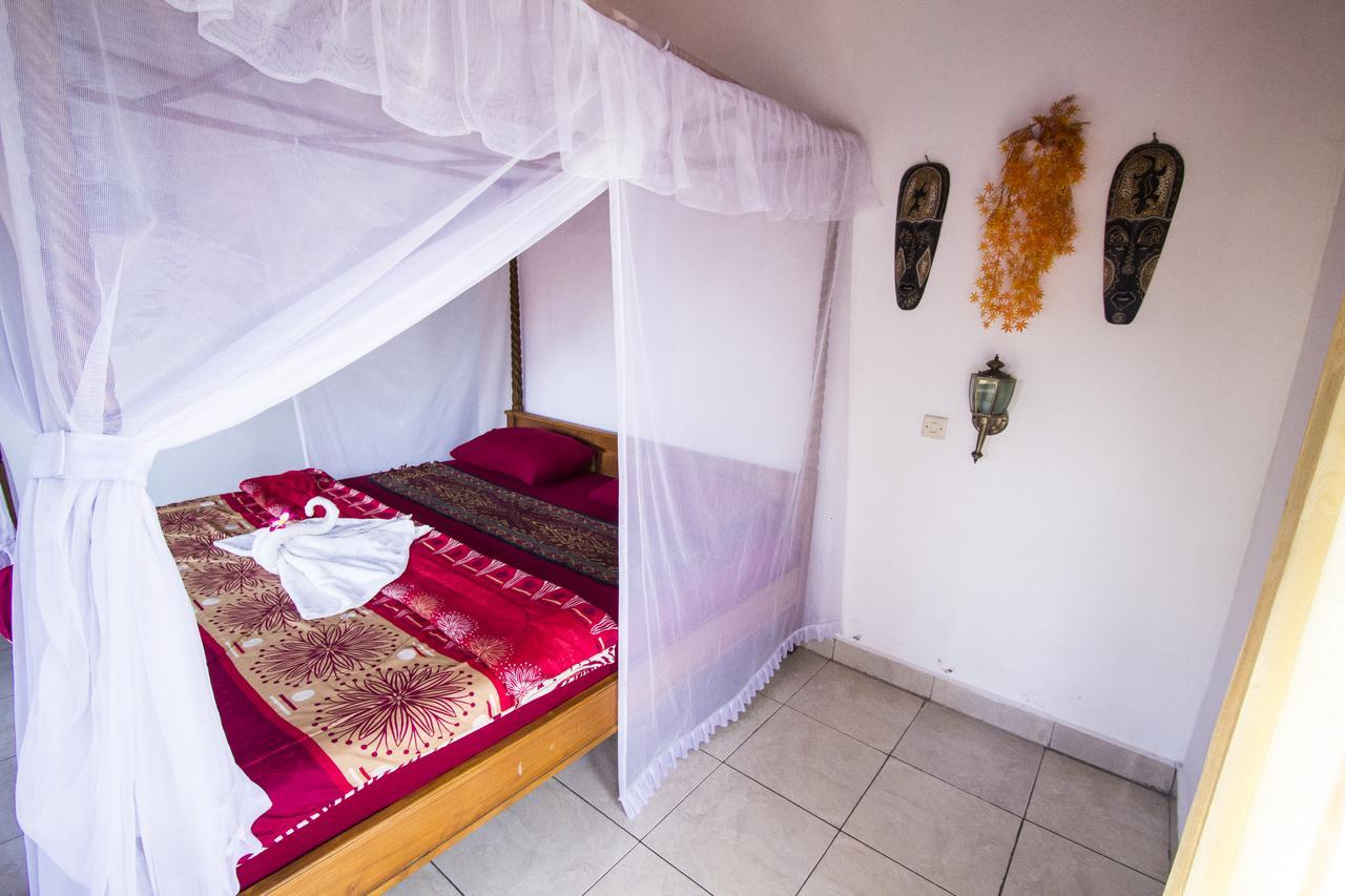 Hotel Pondok Wisata Elsa 2 Lovina Zewnętrze zdjęcie