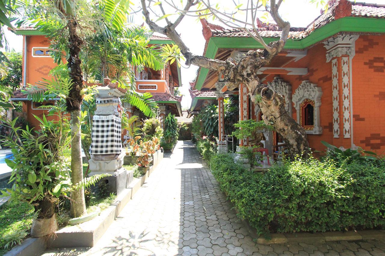 Hotel Pondok Wisata Elsa 2 Lovina Zewnętrze zdjęcie